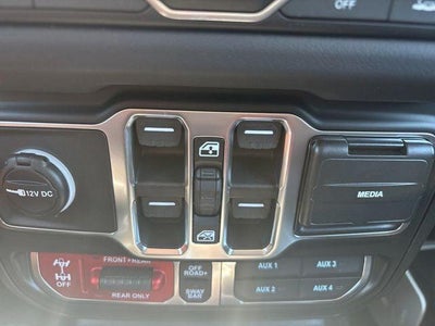2026 Jeep Gladiator GLADIATOR SHADOW OPS 4X4