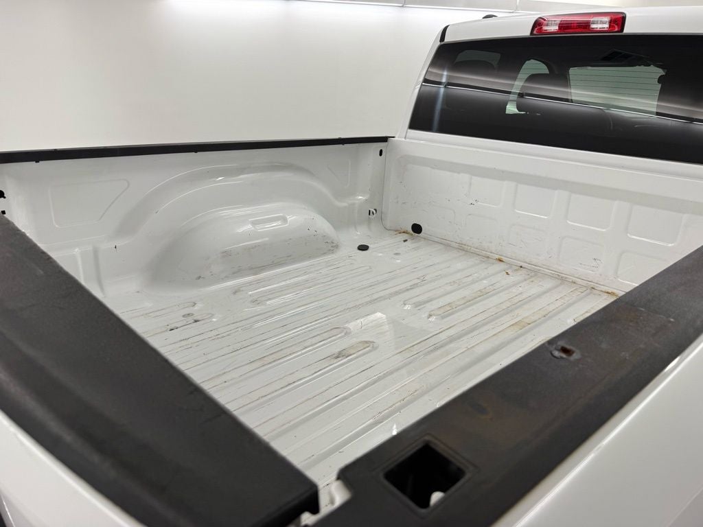 2022 RAM 1500 Classic Tradesman Quad Cab 4x2 6'4' Box