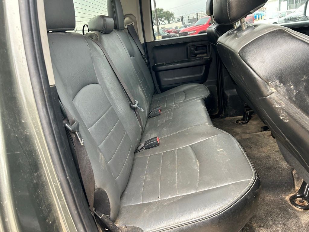 2021 RAM 1500 Classic Tradesman Quad Cab 4x2 6'4' Box