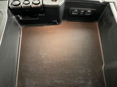 2022 RAM 1500 Classic Tradesman Quad Cab 4x2 6'4' Box