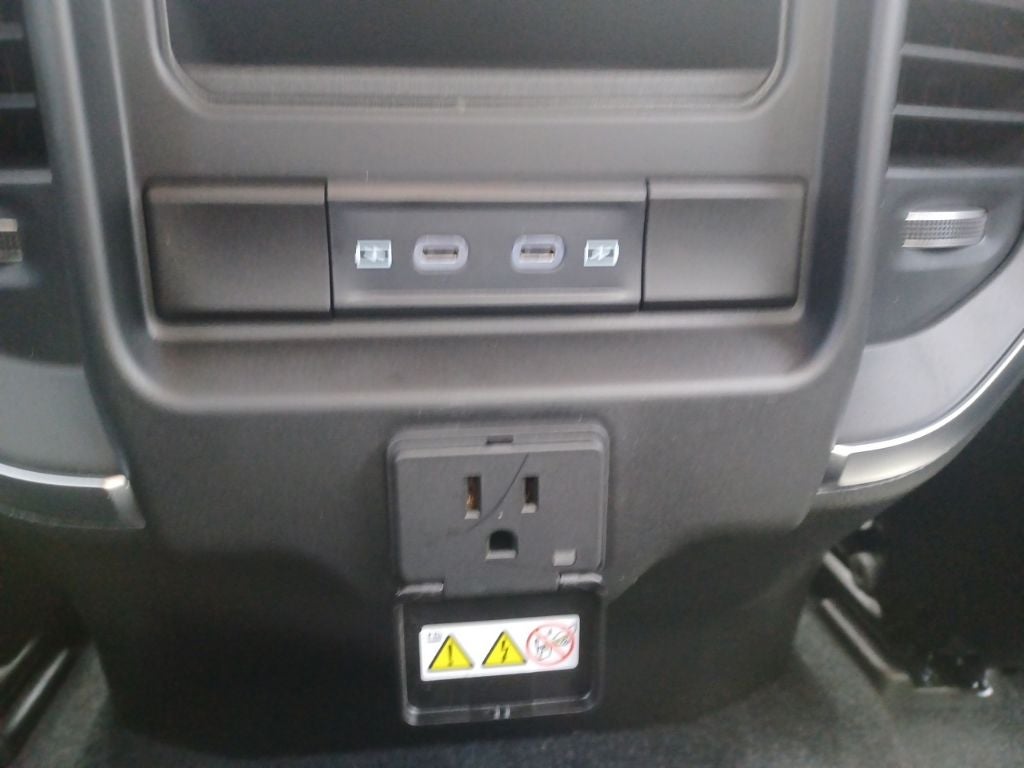 2026 RAM Ram 1500 RAM 1500 BIG HORN CREW CAB 4X2 5'7' BOX