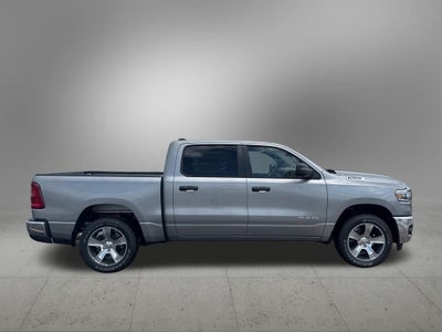 2026 RAM Ram 1500 RAM 1500 TRADESMAN CREW CAB 4X2 5'7' BOX