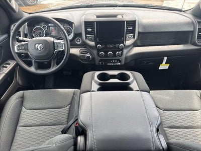 2026 RAM Ram 1500 RAM 1500 TRADESMAN CREW CAB 4X2 5'7' BOX