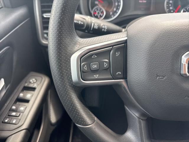 2026 RAM Ram 1500 RAM 1500 TRADESMAN CREW CAB 4X2 5'7' BOX