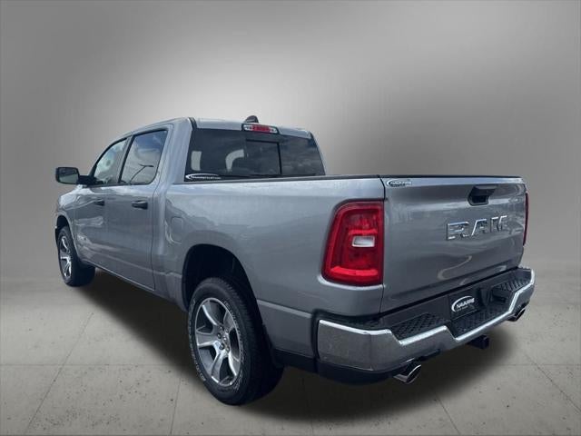2026 RAM Ram 1500 RAM 1500 TRADESMAN CREW CAB 4X2 5'7' BOX