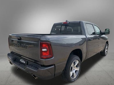 2026 RAM Ram 1500 RAM 1500 EXPRESS CREW CAB 4X2 5'7' BOX