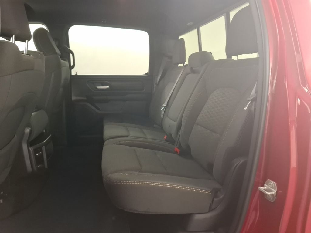 2026 RAM 1500 RAM 1500 EXPRESS CREW CAB 4X2 5'7' BOX