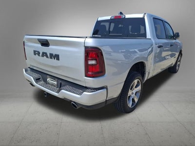 2026 RAM Ram 1500 RAM 1500 EXPRESS CREW CAB 4X2 5'7' BOX
