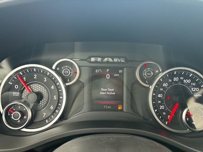2026 RAM Ram 1500 RAM 1500 EXPRESS CREW CAB 4X2 5'7' BOX