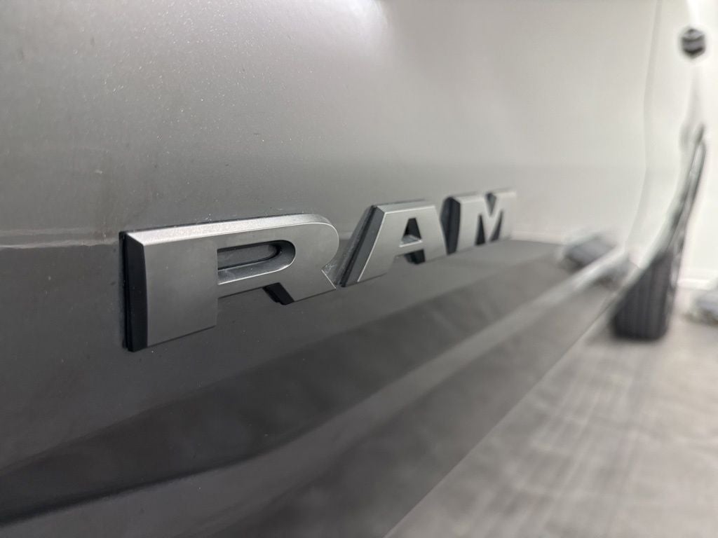 2025 RAM 1500 Laramie Crew Cab 4x2 5'7' Box