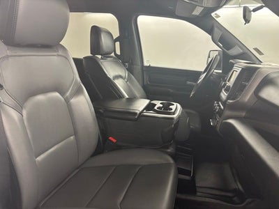 2022 RAM 1500 Tradesman Crew Cab 4x4 6'4' Box