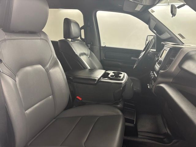 2022 RAM 1500 Tradesman Crew Cab 4x4 6'4' Box