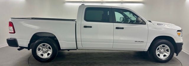 2022 RAM 1500 Tradesman Crew Cab 4x4 6'4' Box