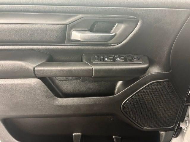 2022 RAM 1500 Tradesman Crew Cab 4x4 6'4' Box