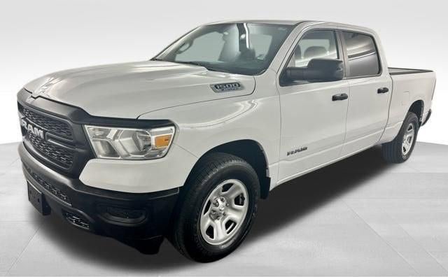 2022 RAM 1500 Tradesman Crew Cab 4x4 6'4' Box