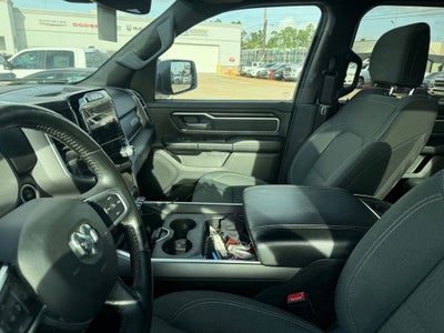 2022 RAM 1500 Big Horn Crew Cab 4x4 5'7' Box