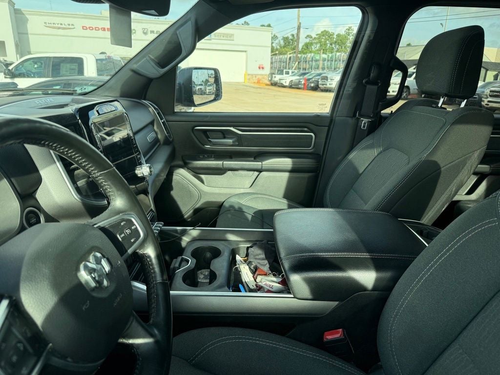 2022 RAM 1500 Big Horn Crew Cab 4x4 5'7' Box