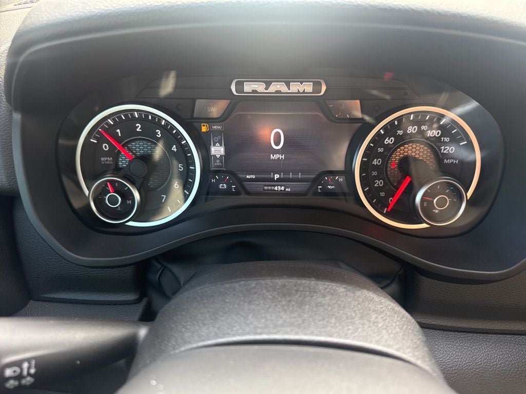 2026 RAM Ram 1500 RAM 1500 LONE STAR CREW CAB 4X4 5'7' BOX