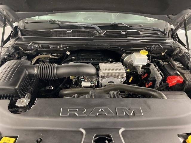 2022 RAM 1500 Big Horn Crew Cab 4x4 5'7' Box