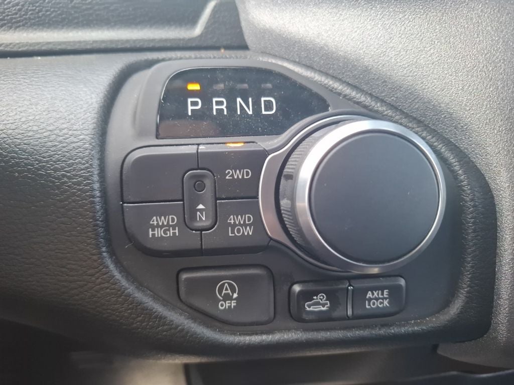 2026 RAM 1500 RAM 1500 WARLOCK CREW CAB 4X4 5'7' BOX