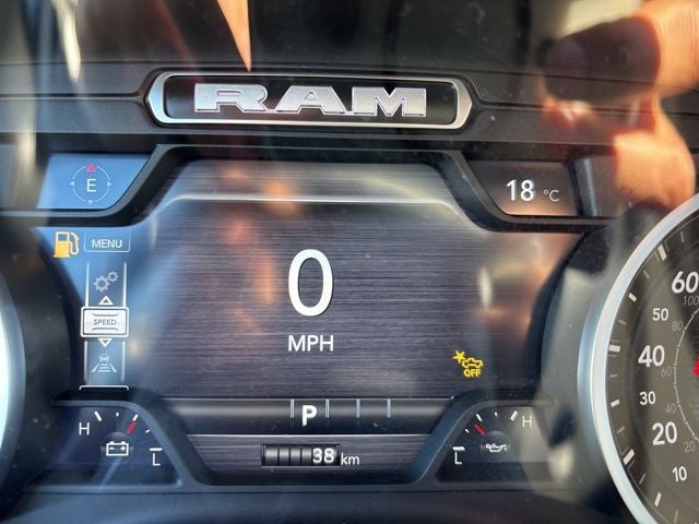 2026 RAM Ram 1500 RAM 1500 WARLOCK CREW CAB 4X4 5'7' BOX