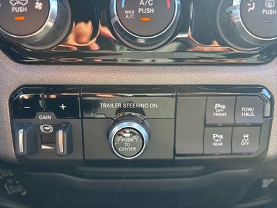 2026 RAM Ram 1500 RAM 1500 WARLOCK CREW CAB 4X4 5'7' BOX