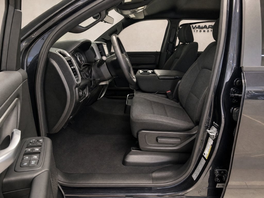 2026 RAM Ram 1500 RAM 1500 TRADESMAN CREW CAB 4X4 5'7' BOX