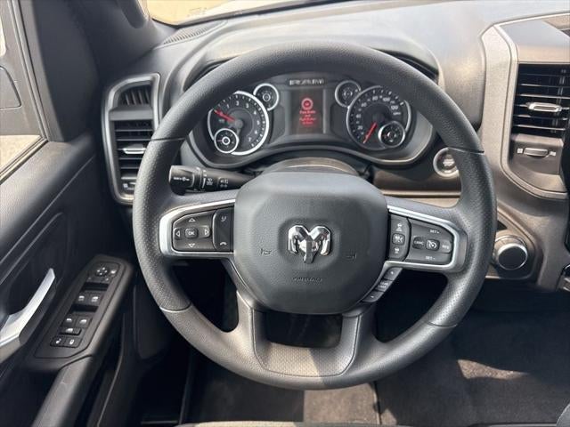 2026 RAM Ram 1500 RAM 1500 TRADESMAN CREW CAB 4X4 5'7' BOX