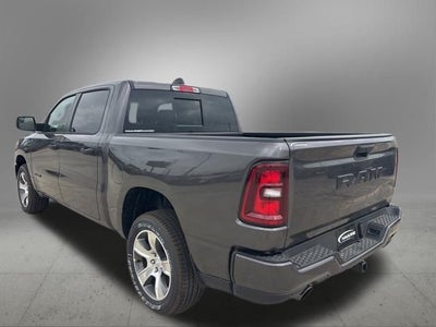 2026 RAM Ram 1500 RAM 1500 EXPRESS CREW CAB 4X4 5'7' BOX