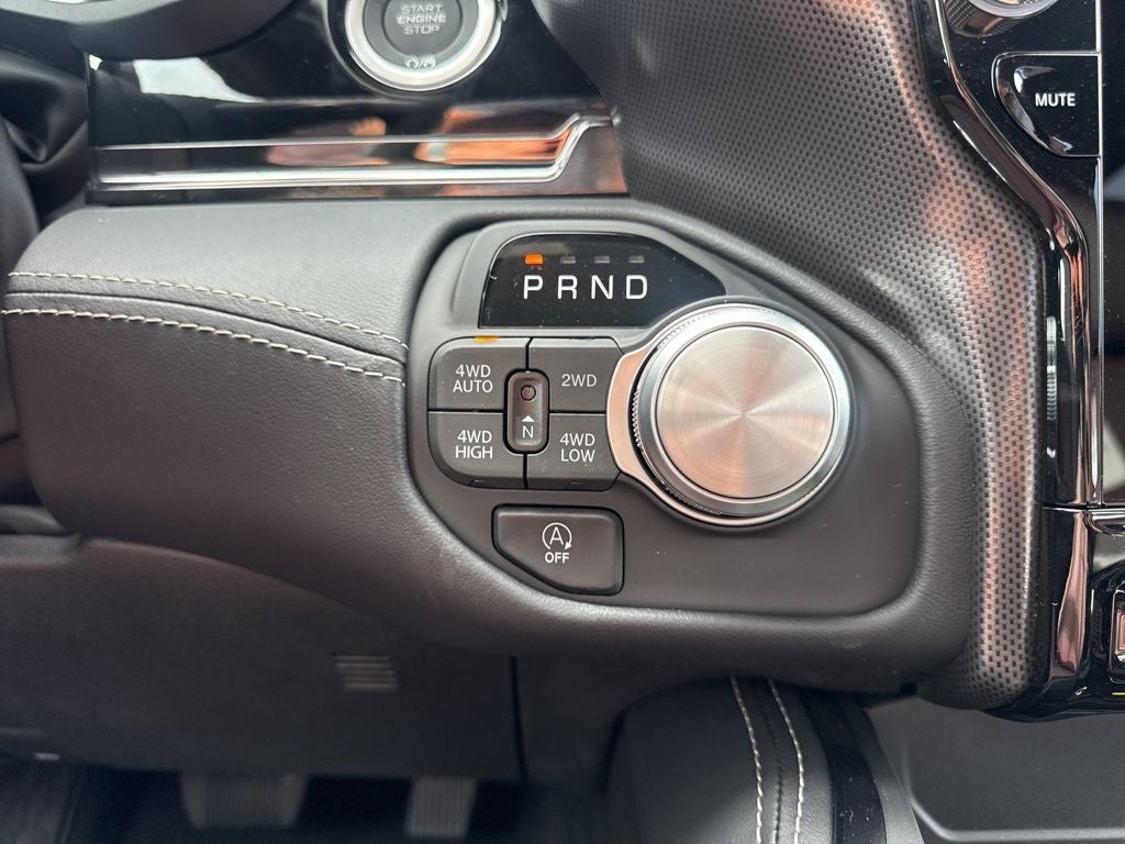 2026 RAM Ram 1500 RAM 1500 LIMITED CREW CAB 4X4 5'7' BOX