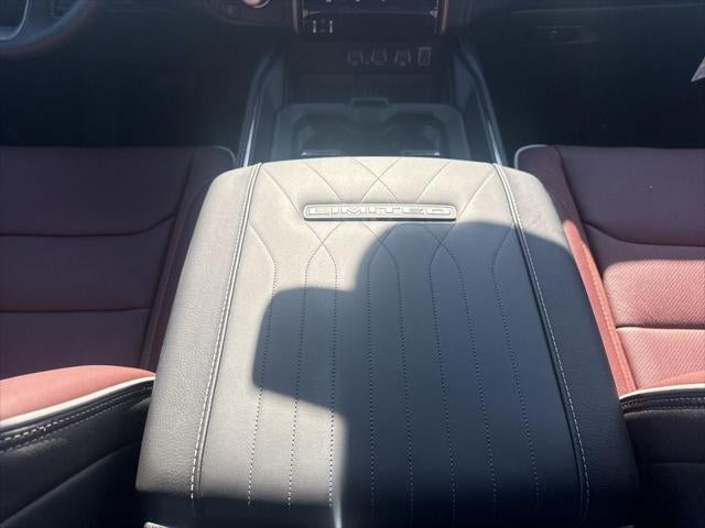 2026 RAM Ram 1500 RAM 1500 LIMITED CREW CAB 4X4 5'7' BOX