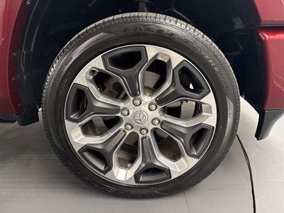 2019 RAM 1500 Limited Crew Cab 4x4 5'7' Box