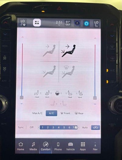 2025 RAM 1500 Laramie Crew Cab 4x4 5'7' Box