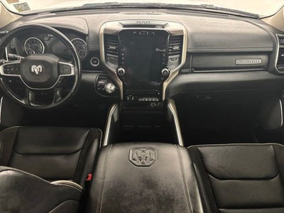 2022 RAM 1500 Laramie Crew Cab 4x4 5'7' Box