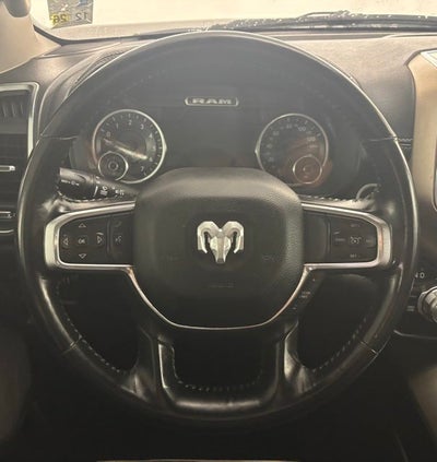 2022 RAM 1500 Laramie Crew Cab 4x4 5'7' Box