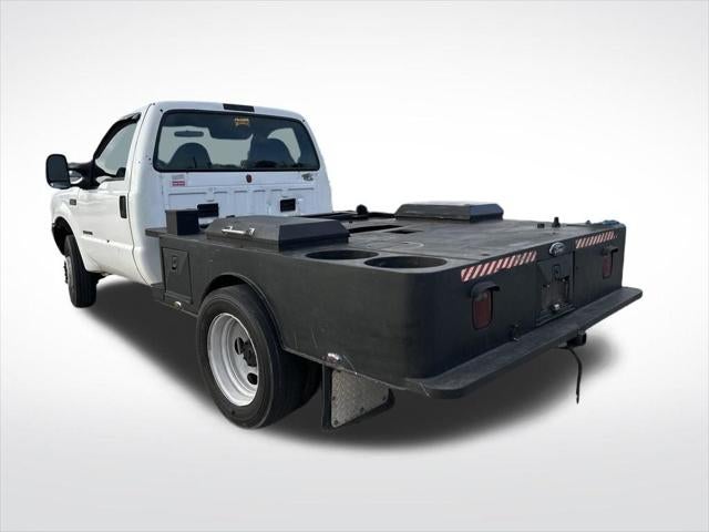 2001 Ford F-450 Chassis XL DRW