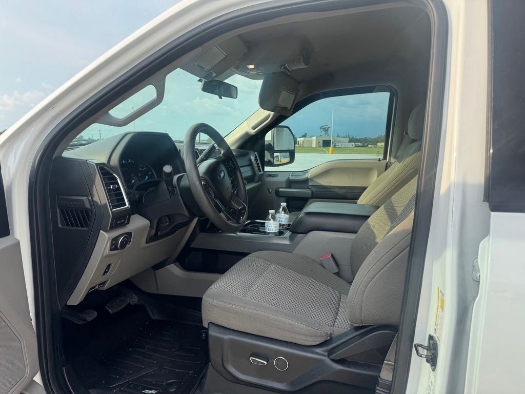 2017 Ford F-250SD XLT