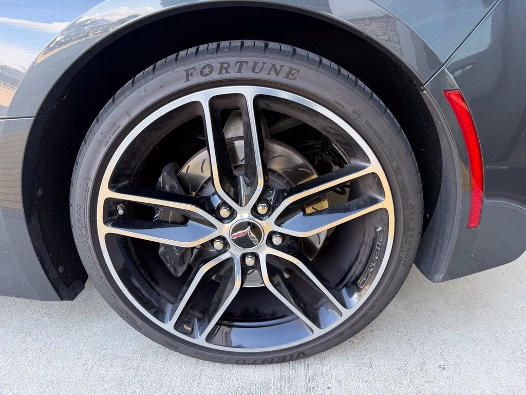 2017 Chevrolet Corvette Stingray Z51 2LT