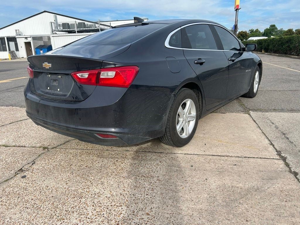 2022 Chevrolet Malibu FWD LS