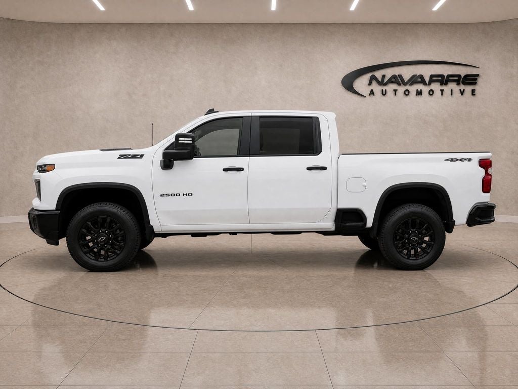 2025 Chevrolet Silverado 2500HD 4WD Double Cab Standard Bed Custom