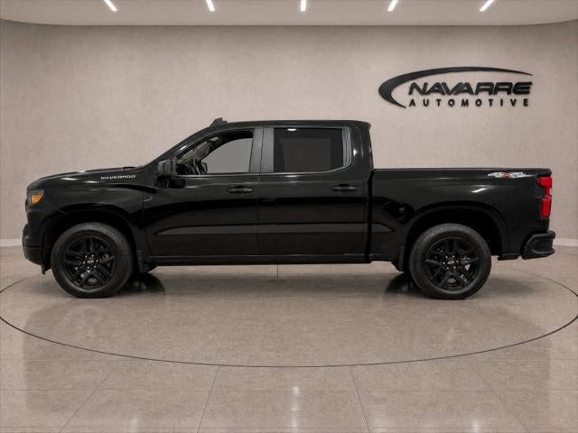 2023 Chevrolet Silverado 1500 4WD Crew Cab Short Bed Custom