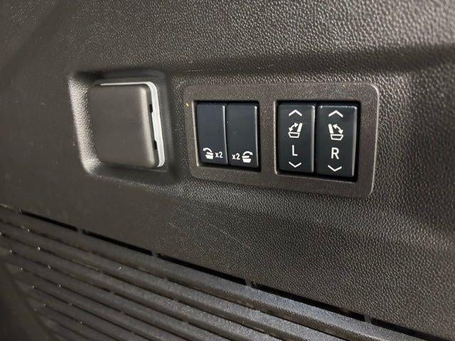 2025 GMC Yukon 2WD Denali