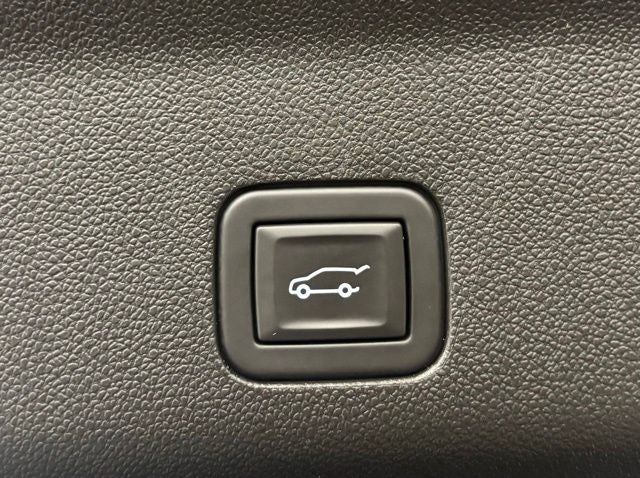 2024 GMC Yukon 4WD AT4