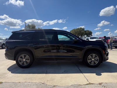 2026 Chevrolet Traverse AWD LT