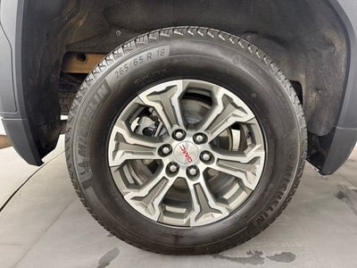 2025 GMC Sierra 1500 4WD Crew Cab Short Box SLT