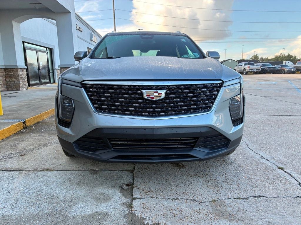 2024 Cadillac XT4 Luxury