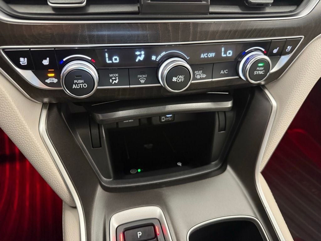 2019 Honda Accord Touring 2.0T