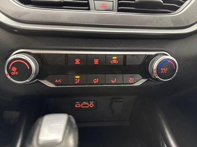 2025 Nissan Altima SR FWD