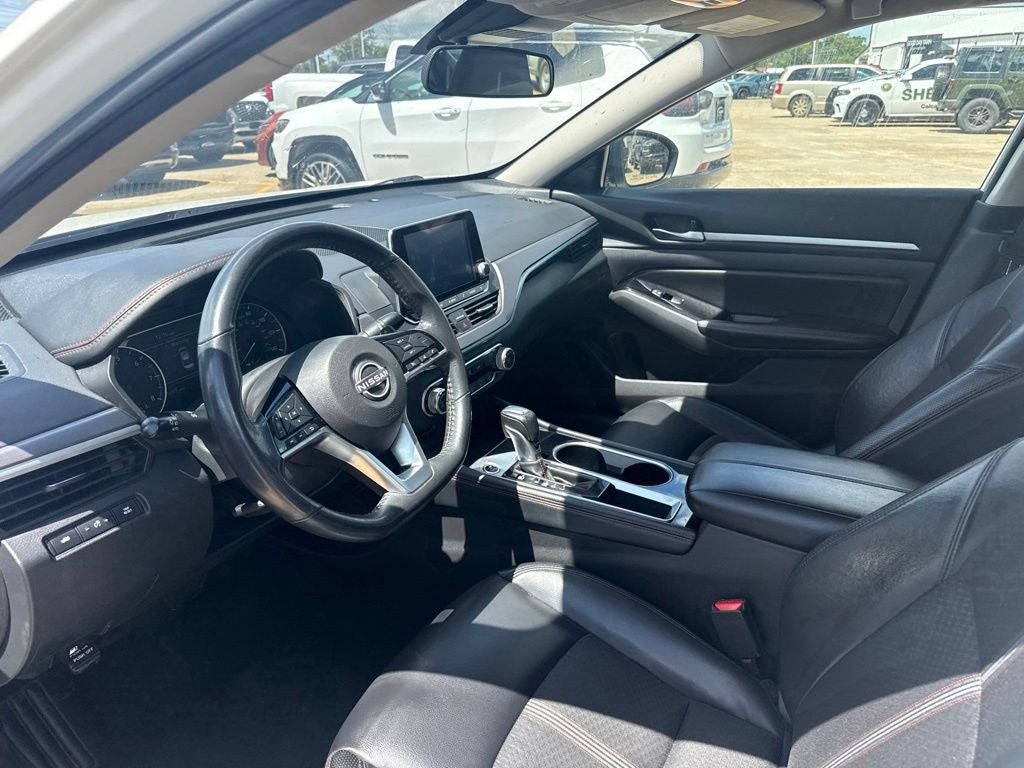 2025 Nissan Altima SR FWD