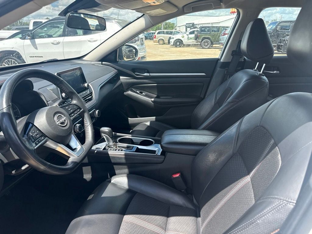 2025 Nissan Altima SR FWD